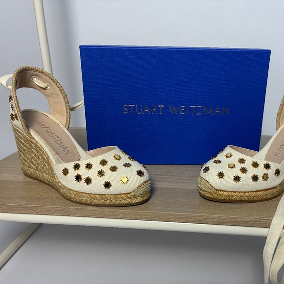Stuart Weitzman Cream and Gold Espadrilles - Picture 1 of 6